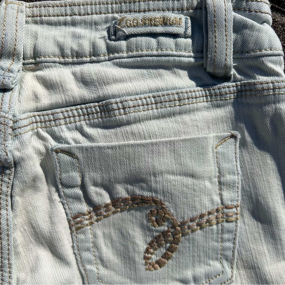 ZCO Women’s Light Wash Boot Cut Jeans - Picture 8 of 8